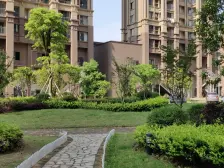 锦竹幸福里 临地铁口 毛坯大三房 降价处理