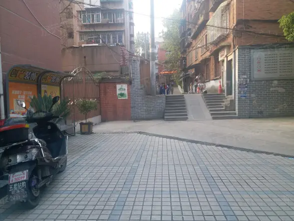 西湖路观水巷住宅