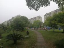 古桐四村飞机户型大三房,看房随时,价位好谈