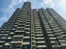 季华路旁近地铁,中楼层,户型方正实用,视野开阔