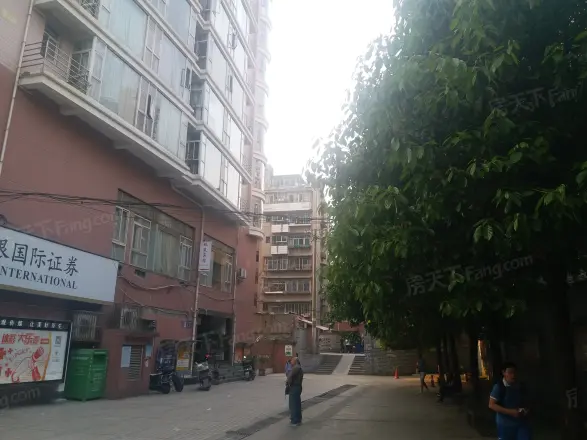 西湖路观水巷住宅
