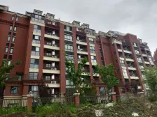 下叠别墅,楼间距宽,双层地下室 满五