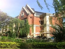 三里花城 3室1厅 南