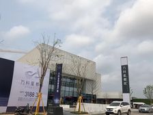万科精装四房,未入住过,户型方正,品质物业