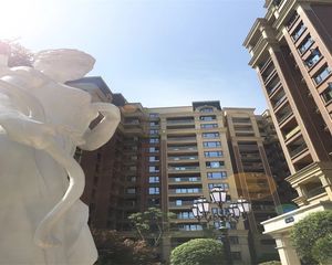 三里花城 3室2厅 南 北