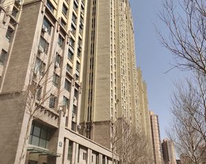 保利观澜一期3楼有大平台可以利用价格可谈户型好