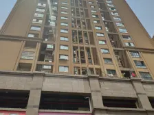 便宜,位于盘龙商圈内,配套成熟,住家方便