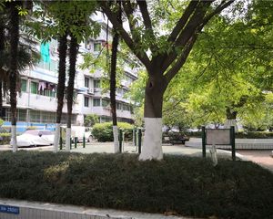 石油广都小区4室2厅南北