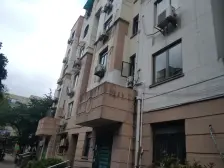 亿元美丽家园,全明大一房 中间楼层 位置好前后无遮挡随时看