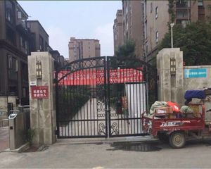 宏达世纪丽景3室1厅西
