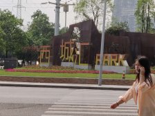 盘龙 皇庭珠宝城一房