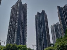 汽博中心 建工锦绣华城三房105万