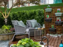 下叠别墅~开发商精装修~南北双花园 有产权车位