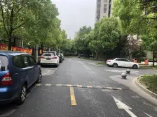 一手动迁业主出国急售中电梯高区次新房南北通透好户型