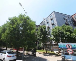 明天第一城1号院1室1厅南