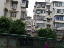近地铁,毛坯 产权清晰 现场实勘,必看好房