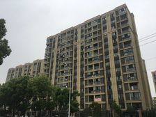 旺源雅苑两室两厅精装修诚心出售