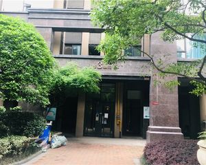 绿地国际花都一期3室2厅西南
