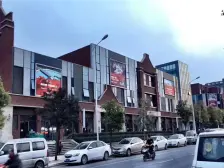 挑高复式洋房,精美装修,带前后露台,智能家具家电。