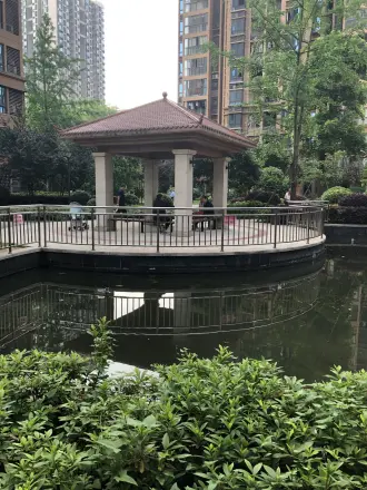 升伟中环广场