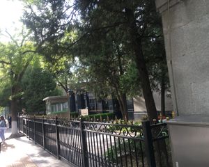 东直门内北小街16号2室1厅东西