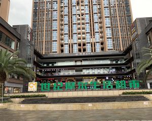 东方华大广场2室1厅东南