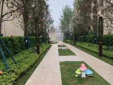 国盛天鹅墅 纯别墅小区 南 北通透 全新装修 带车位