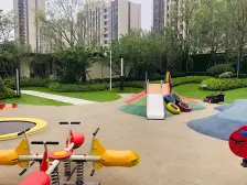 金科品质,小三房!楼层好!诚心出售!四中旁!