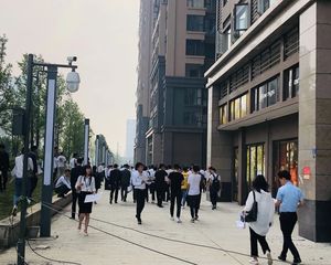 北星城4室2厅南北