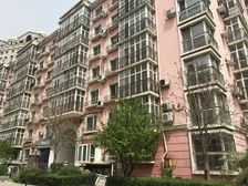 小区绿化值高,交通方便,视野开阔