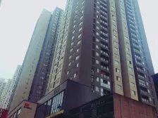 石桥铺轻轨站正规三房双卫,带外阳台,楼层高视野开阔