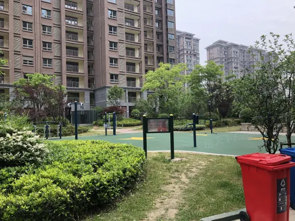 骏景华庭