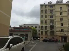 近地铁,户型正气,采光好 价格美丽