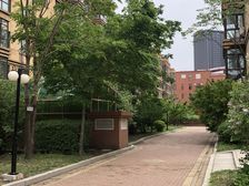 小区环境优雅配套 设施齐全 交通方便