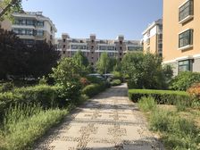 南向房源 带阳台 楼层好 采光好 看房方便 带地下室