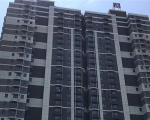渔人码头二期三室南北通采光好