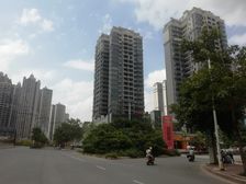 云星钱隆首府E地块3室1厅南