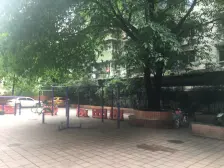 南坪商圈 万达旁 带双大阳台 仅售95万