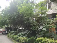 此房楼层好,采光足,配套设施齐全,交通便利