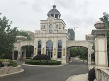开发区新小区全新装修20万房东诚心出售价格可以谈