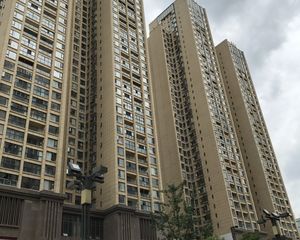 高盛金融中心2室2厅南