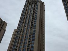 中加水岸 3室2厅 西北