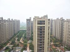 金报步阳华府4室2厅西南