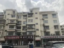 小贝推荐 广场旁 广汇园 南北向 总价低 私人公寓