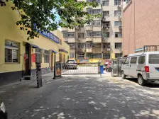 兴隆铺路,温馨三房,采光充足,诚心出售