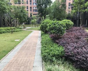 凤翔湖滨世纪首邑2室1厅南