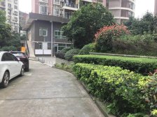 西路 龙锦苑小区三房80万