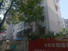 满五年,全明户型,通风采光好,生活便利,配套充足。