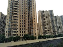 融创 精装三房 诚心出售 全新家私家电 拎包入住