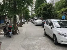 业主诚意出售,必卖好房,价格可以谈,看房随时